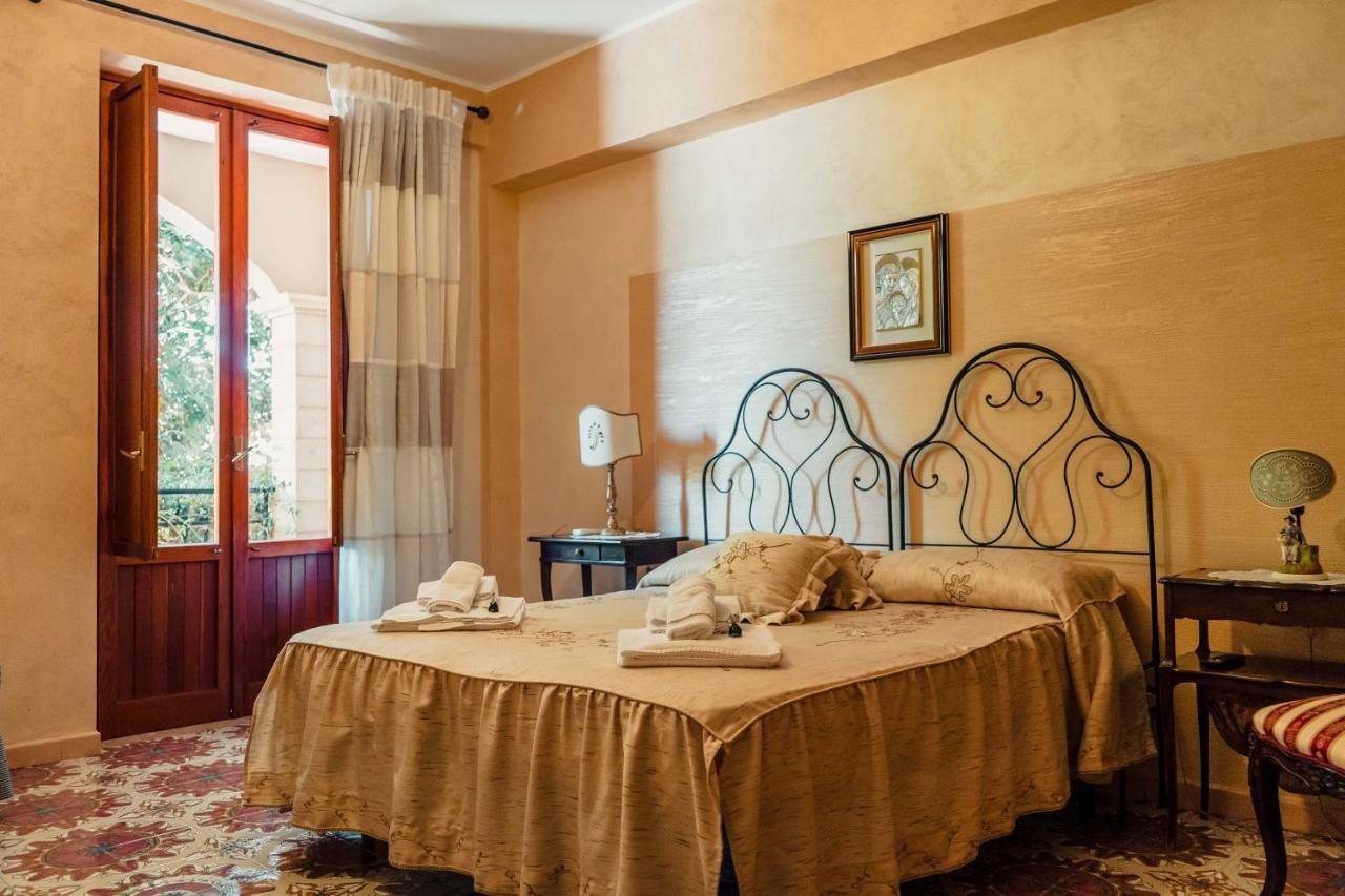 B&B Elvira Al Duomo Monreale Dış mekan fotoğraf