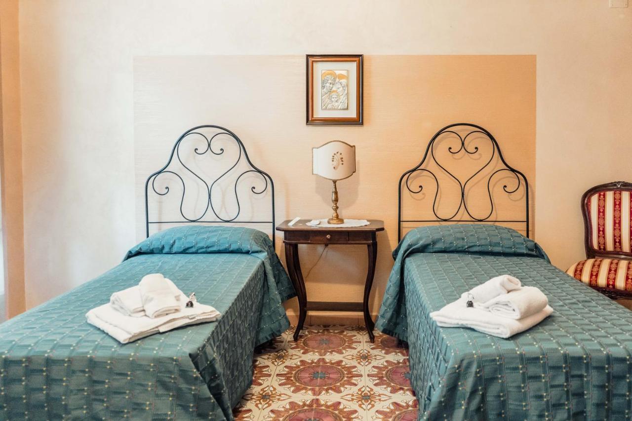B&B Elvira Al Duomo Monreale Dış mekan fotoğraf